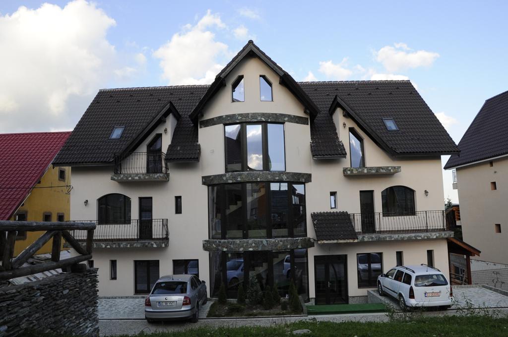 Vila Ozon Rânca Exteriér fotografie
